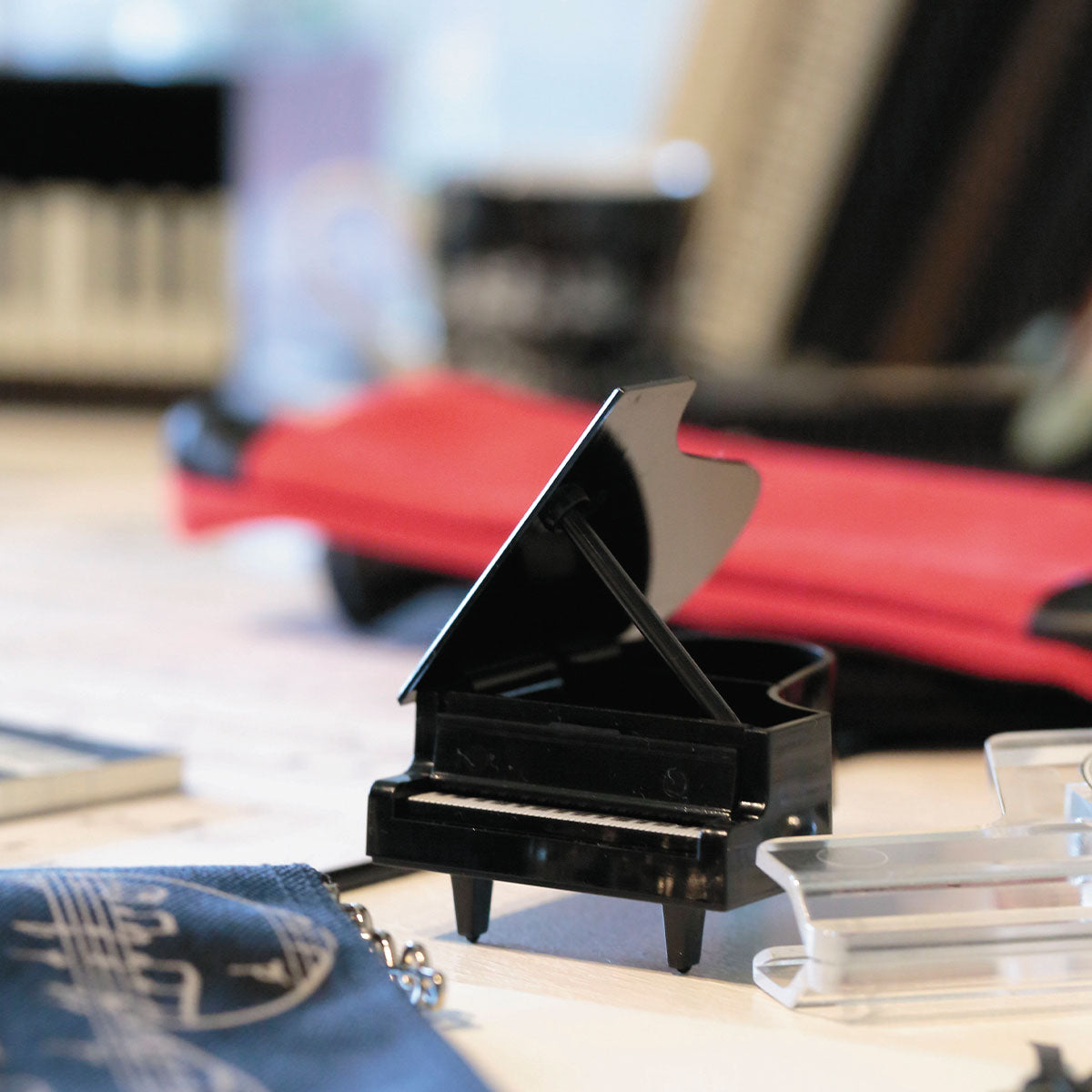 Temperamatite a forma di pianoforte da concerto