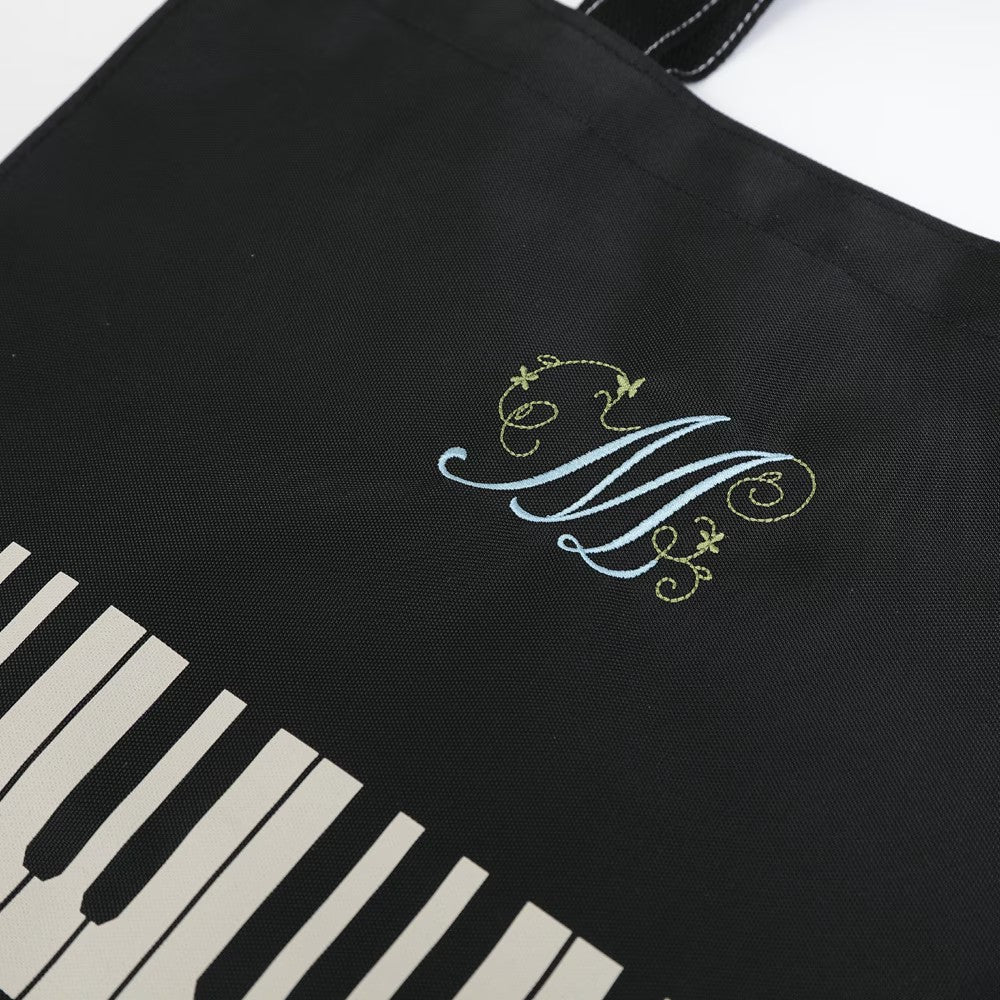 【名入れ加工】 マイイニシャルレッスンバッグ 鍵盤/ト音記号 ※お好きなイニシャルを刺繍