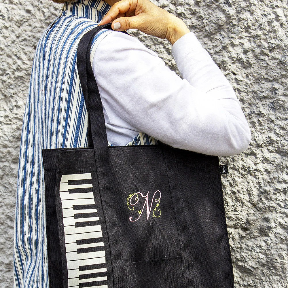 【名入れ加工】 マイイニシャルレッスンバッグ 鍵盤/ト音記号 ※お好きなイニシャルを刺繍