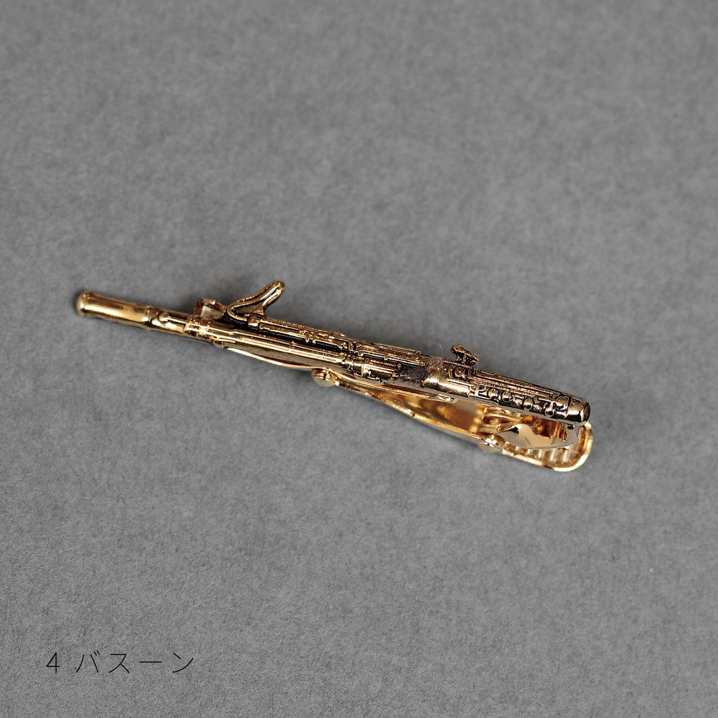 Prendedor de gravata padrão feminino dourado [18 tipos]