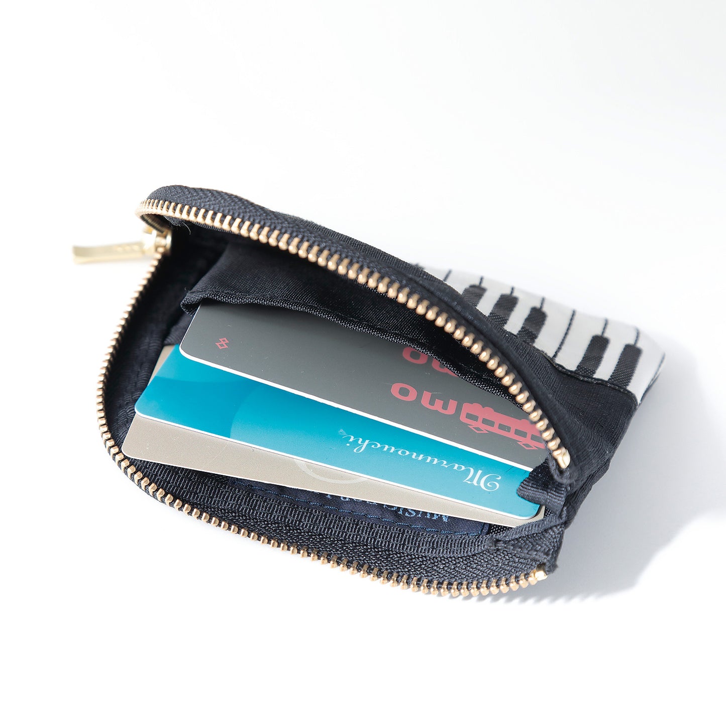 カードポーチ（ミニ財布）