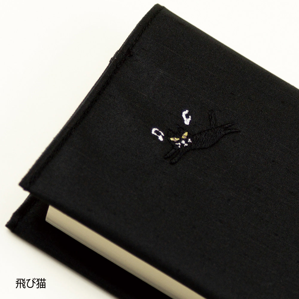 繻子（しゅす）織りブックカバー　［鍵盤/飛び猫/立ち猫/ト音記号/ヘ音記号］