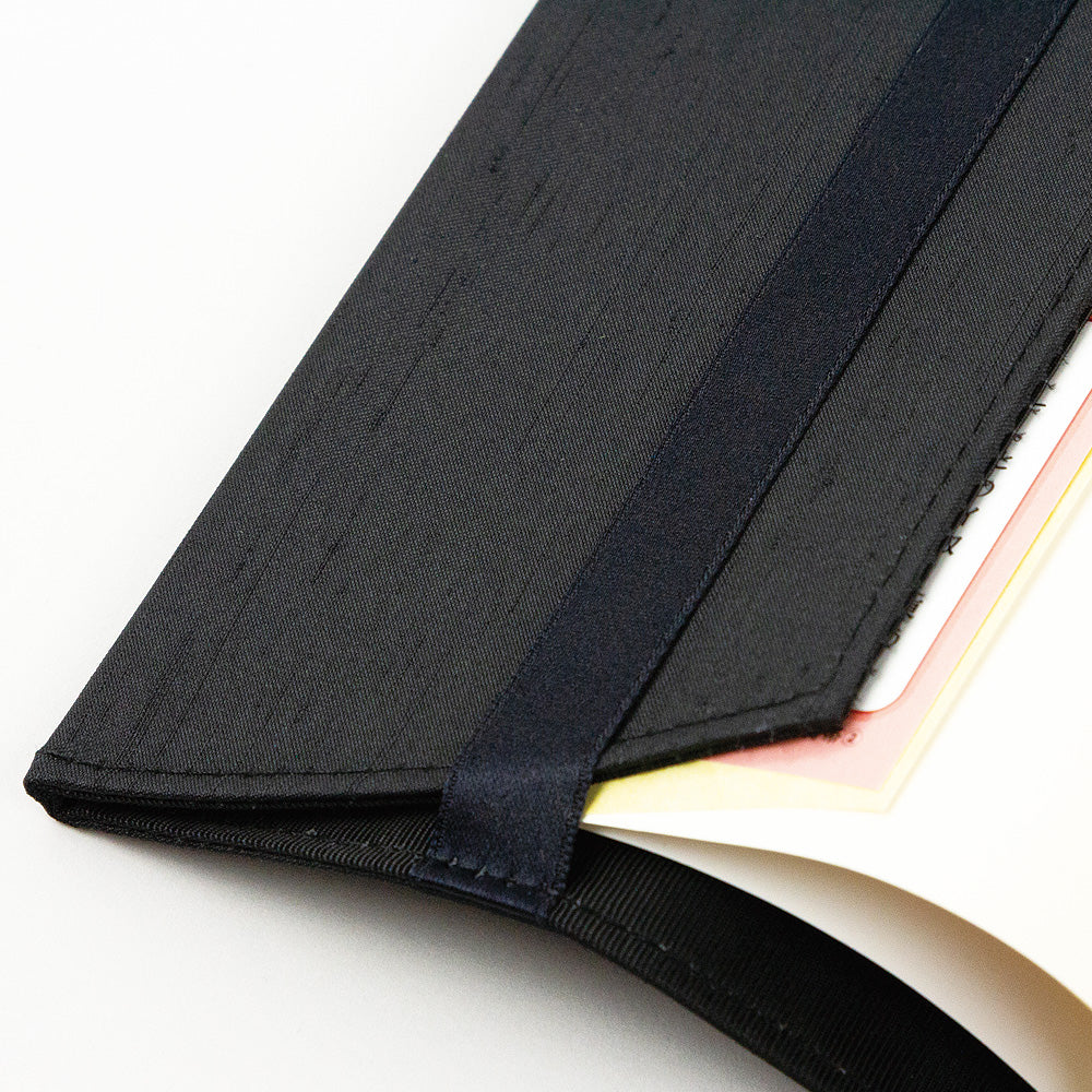 繻子（しゅす）織りブックカバー　［鍵盤/飛び猫/立ち猫/ト音記号/ヘ音記号］