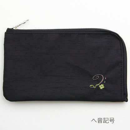 エンブロイダリー（刺繍）マルチポーチ