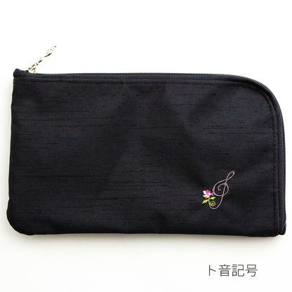 エンブロイダリー（刺繍）マルチポーチ