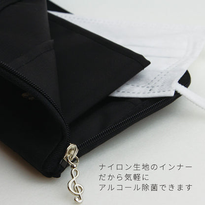 エンブロイダリー（刺繍）マルチポーチ