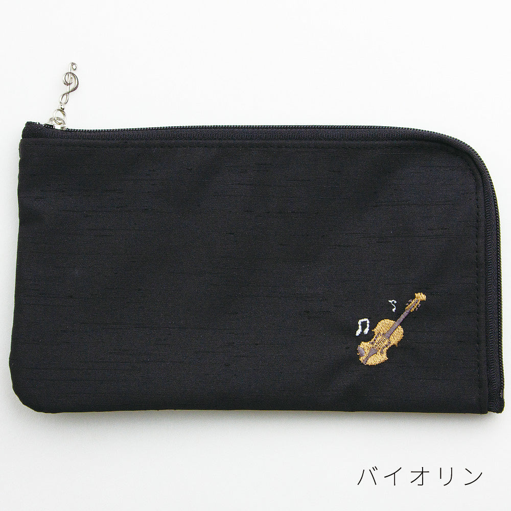 エンブロイダリー（刺繍）マルチポーチ