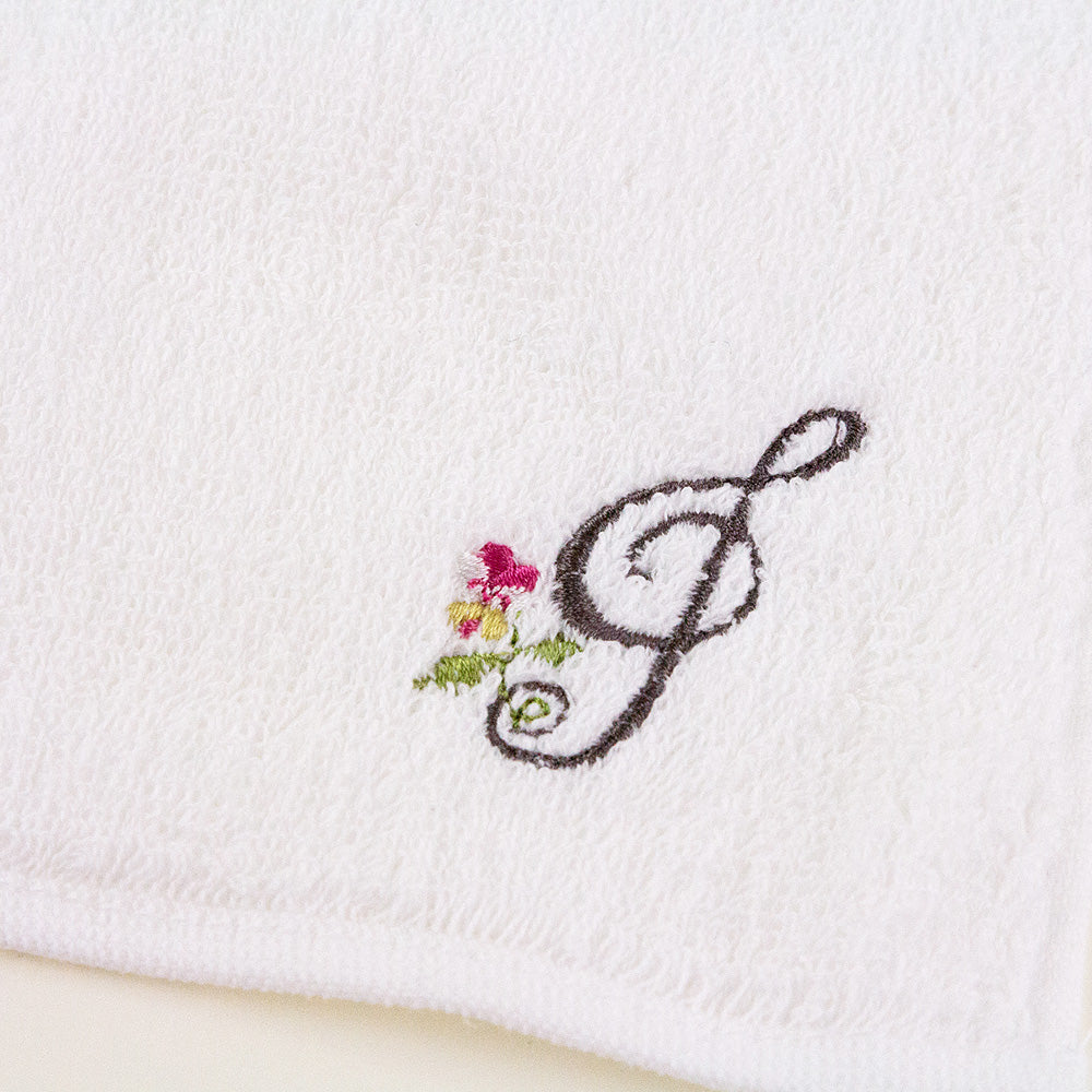 エンブロイダリー（刺繍）ハンカチタオル